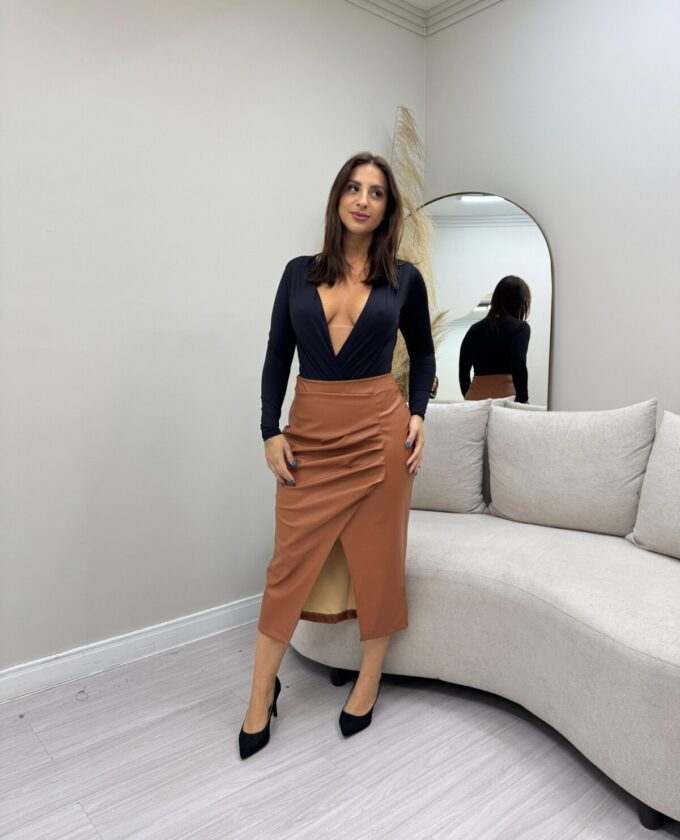 OPicoGirl - Saia Isabel - Preto
