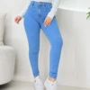 OPicoGirl - Calça Jeans Melinda Skinny Lavagem Azul Botão Prata com Zíper no Bolso Frontal (cópia)