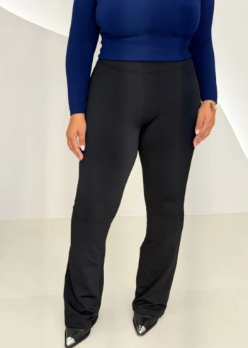 OPicoGirl – Calça Legging Flare Flanelada – Preta OPicoGirl - Calça Legging Flare Flanelada - Preta