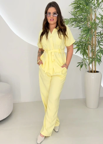 Amarelo