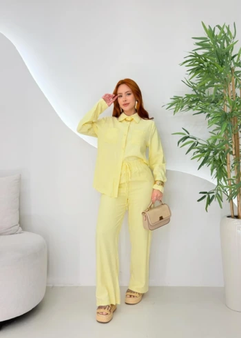 Amarelo