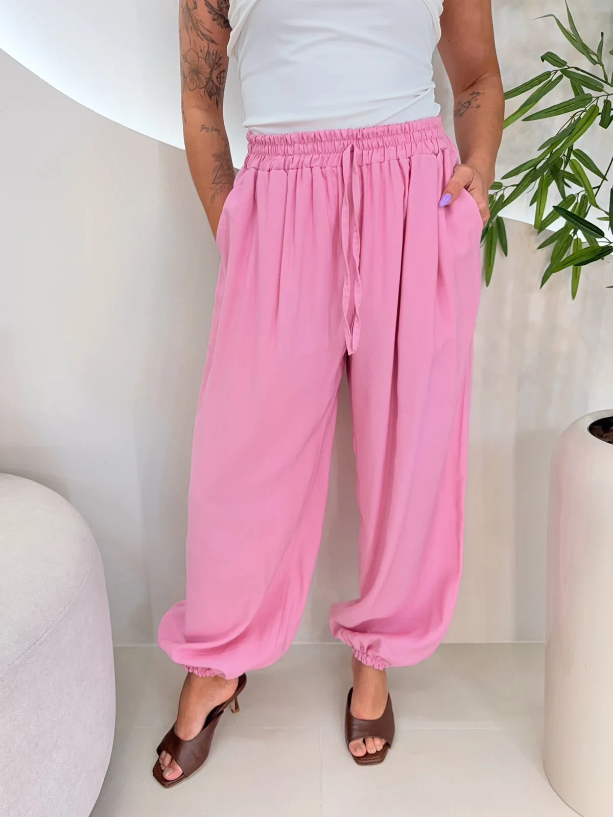 OPicoGirl – Calça Aladim – Preto OPicoGirl - Calça Aladim - Preto